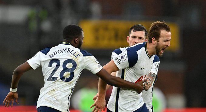 罗伊斯重返多特主场，俱乐部官方社媒发文欢迎（多特官方社媒发文：欢迎罗伊斯回归主场）